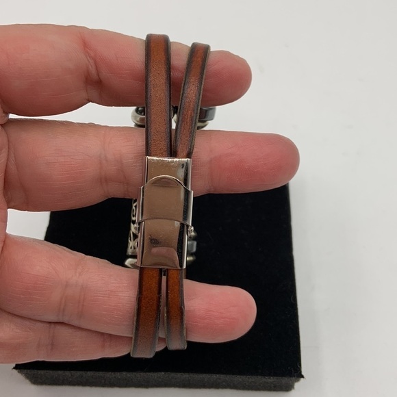 Leather Tribal Beaded Double Band Bracelet New in Box! - Picture 3 of 6